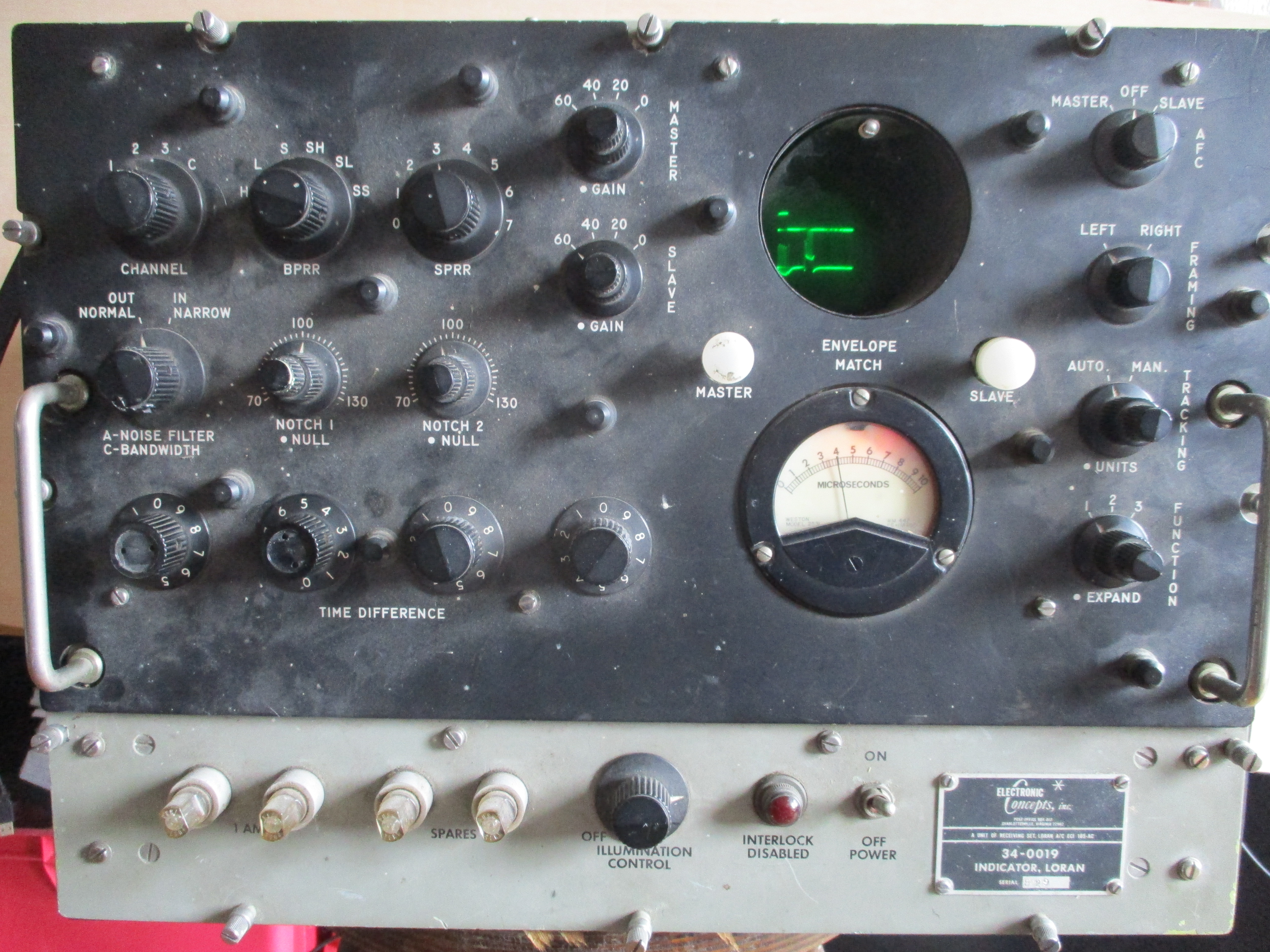 Verry rare and vintage Loran A and C receiver
